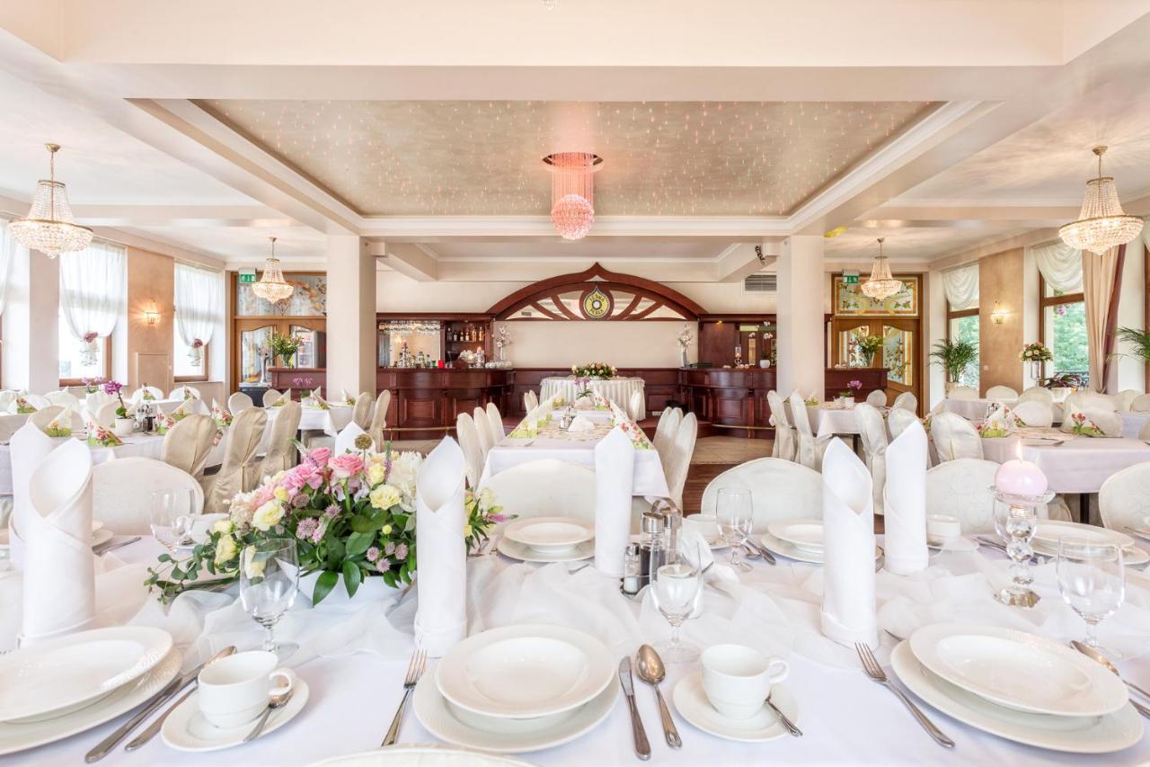 Lesna Perla - Restauracja I Pokoje Hotelowe Rudziniec Luaran gambar