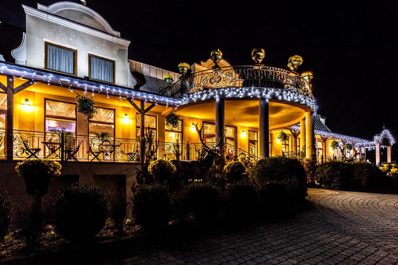 Lesna Perla - Restauracja I Pokoje Hotelowe Rudziniec Luaran gambar